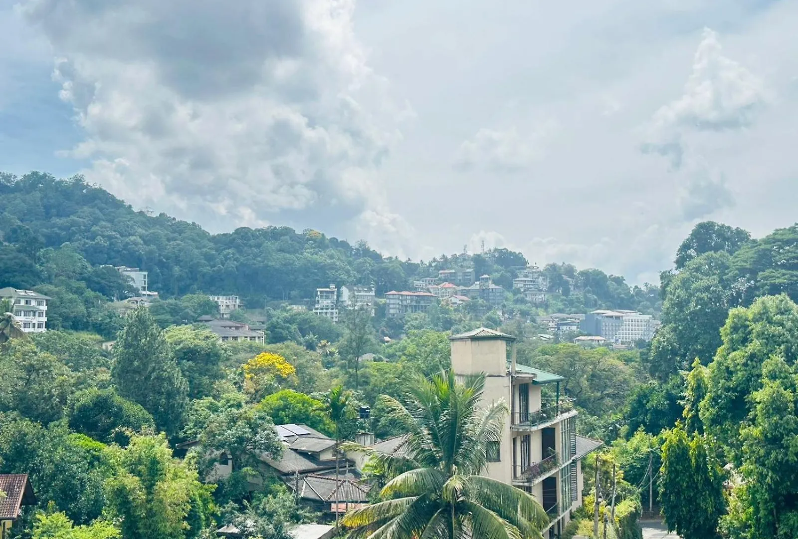 Bed & Breakfast Kandy Lakeside Escape