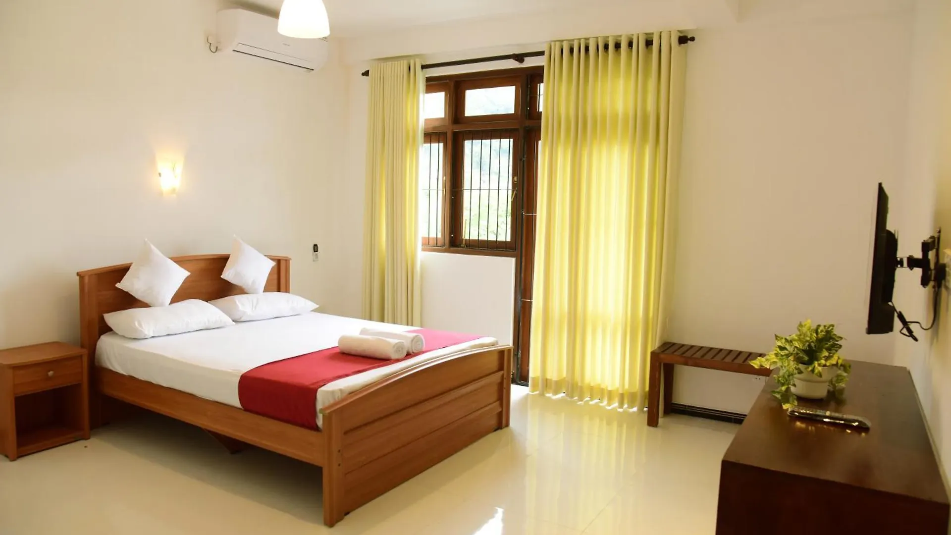 Bed & Breakfast Kandy Lakeside Escape Sri Lanka
